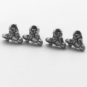 Boucles d'oreilles clous Yunnique Tête de Bélier en Acier Inoxydable 316, Motif Zodiaque Animal, Sertissage Griffe, Guangzhou, pour Hommes et Femmes - Product Image 4