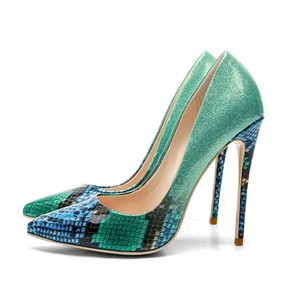 Sandali <span class=keywords><strong>eleganti</strong></span> in pelle di serpente a punta verde con <span class=keywords><strong>tacco</strong></span> <span class=keywords><strong>basso</strong></span> <span class=keywords><strong>scarpe</strong></span> da sera da donna - Product Image 4