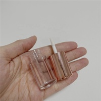 2.5ml 3ml Tube de brillant à lèvres vide court Tubes Conteneur Emballage de cylindre de marque privée