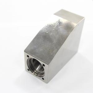 Pièces métalliques usinées CNC sur mesure, aluminium, acier inoxydable, acier au carbone, prix d'usine - Product Image 1