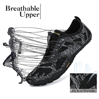 Chaussures de trail running minimalistes pour hommes noires avec semelle en grille