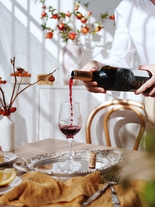 <span class=keywords><strong>Vin</strong></span> Rouge Sec Cabernet Sauvignon Vieilli FEI TSWEI 2018 750ml Fût <span class=keywords><strong>de</strong></span> Chêne 15,5% ABV <span class=keywords><strong>Vin</strong></span> <span class=keywords><strong>de</strong></span> Table 6 Bouteilles/Caisse Fête Familiale - Product Image 6