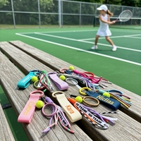 Porte-clés personnalisés en gros pour pickleball, tennis, sport, gym, avec cordon, breloques de sac, breloques en peluche 3D, porte-clés promotionnels, mousquetons