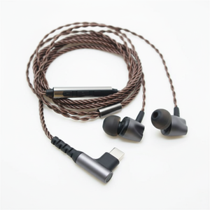 หูฟังแบบมีสายชนิด Type C รุ่นใหม่ พร้อมไมโครโฟนในตัว ไดรเวอร์แบบไดนามิกโลหะ สำหรับโทรศัพท์มือถือ - Product Image 1