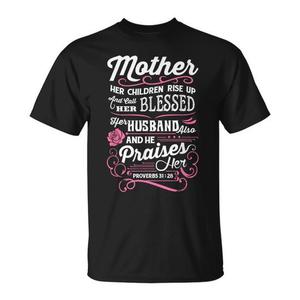 Camiseta cristiana para el Día de la Madre, sus hijos la llaman Bendita, diseño Proverbios 31:28 - Product Image 1
