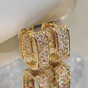 Pendientes de Oreja Simples para Mujer, Accesorios para el Día a Día - Product Image 1