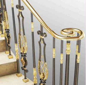 Rampe d'escalier en fer forgé noir et or de luxe, balustre décoratif, main courante en métal, design moderne pour villa intérieure - Product Image 2
