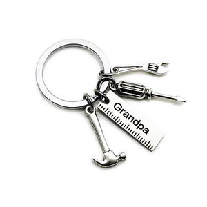 Llavero de Acero Inoxidable <span class=keywords><strong>para</strong></span> Papá, Abuelo, Día del Padre, Personalidad, Creatividad, Herramienta de Regalo, Regla, Destornillador, Llavero - Product Image 2