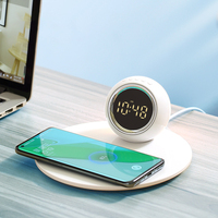 Groothandel Beste Cadeau voor Draadloos Opladen Digitale LED Wekker Slimme Tafelklok Telefoon Draadloze Oplader Bureau Tafelblad