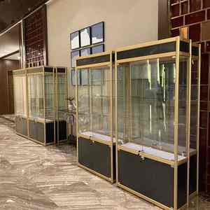 <span class=keywords><strong>Vitrine</strong></span> <span class=keywords><strong>en</strong></span> <span class=keywords><strong>verre</strong></span> pleine vision personnalisée au <span class=keywords><strong>d</strong></span>étail <span class=keywords><strong>Vitrine</strong></span> <span class=keywords><strong>d</strong></span>'affichage de perruque avec lumière LED <span class=keywords><strong>Vitrine</strong></span> <span class=keywords><strong>d</strong></span>'affichage de magasin de fumée bon marché - Product Image 3