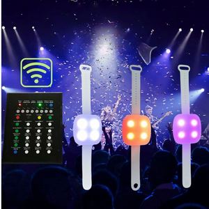 Pulsera LED de 4 Luces con Logotipo Personalizable para Conciertos, Envío Rápido, Control Remoto Aceptado para Pulseras Promocionales - Product Image 6