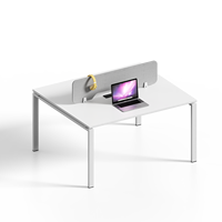 Bureau de personnel modulaire blanc moderne et durable avec cloison amovible, design écologique pour plusieurs postes de travail