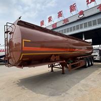 Semi-remorque à 3 essieux pour le transport d'asphalte bitumineux avec isolation thermique