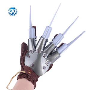Ghost Claw Guantes con clavos Una pesadilla en la calle Freddy Glove Vosplay Accesorio de disfraz Accesorios terroristas - Product Image 3