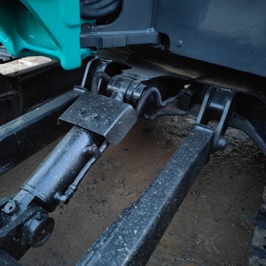 Miniexcavadora Usada Original KOBELCO SK55SR, Excavadora Compacta de Orugas para Pequeñas Obras de Construcción y Aplicaciones de Paisajismo - Product Image 6