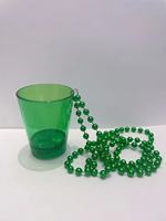Zhongda Décorations de fête rougeoyantes Led Light up Collier clignotant Fête Tasse à vin en plastique Collier d'ampoule