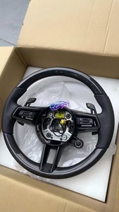 Volante de Fibra de Carbono LED Personalizado para Modelos Porsche 718 Boxster Cayman Taycan 996 911 981 957 958 991 - Product Image 4