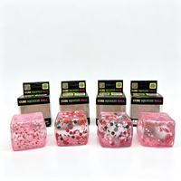 Jouet anti-stress souple à thème de Noël, cube en caoutchouc thermoplastique, design bloc de glace, outil de décompression en forme de malt et de sucre, à base d'eau