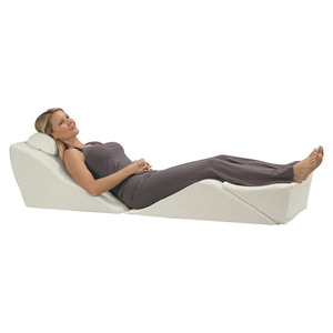 Almohada de espuma viscoelástica Du Babo con forma triangular para soporte al dormir y alivio del reflujo ácido - Product Image 1