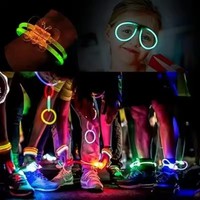 Bâtons fluorescents multicolores pour fête, 50/100 pièces, bâton lumineux coloré, bracelet lumineux flexible, fournitures de fête