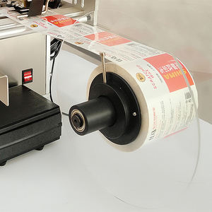 Nueva Máquina Etiquetadora Semiautomática para Botellas y Latas de Cerveza y Jugos Pequeñas, 25-50 Piezas/min, Precisión de 1 mm, Metal/Vidrio, Eléctrica, 110V/220V - Product Image 5