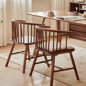 Chaise de salle à manger en bois massif avec accoudoirs rembourrés, style nordique, pour salle à manger, usage adulte - Product Image 2