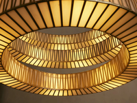 Lustre circulaire en verre à trois niveaux de style américain moderne minimaliste de luxe, grand luminaire suspendu LED pour salon et chambre à coucher
