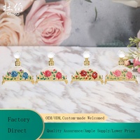 Baru 20Ml Paten Setengah Bundar Bunga Mawar Logam Botol Parfum Batu Minyak Esensial Isi Ulang Botol Attar Pabrik Outlet 20407