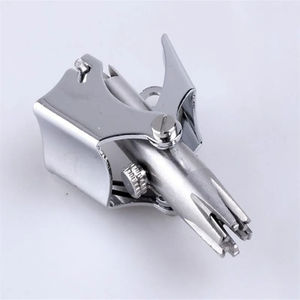 Rasoir <span class=keywords><strong>manuel</strong></span> en acier inoxydable Tondeuse à oreilles lavable Tondeuse à poils de <span class=keywords><strong>nez</strong></span> Pince-<span class=keywords><strong>nez</strong></span> lavable Raclette - Product Image 1