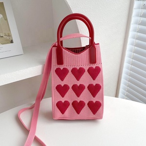 Nuevo Bolso de Moda Tejido a Mano <span class=keywords><strong>para</strong></span> Teléfono Móvil, Bolso Tote Tejido, Diseño Personalizado, Rayas Variadas, Bandolera de Ganchillo <span class=keywords><strong>para</strong></span> Mujer - Product Image 3
