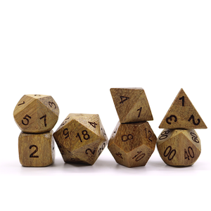 Dados poliédricos de madera marrón para mazmorras y dragones, DND RPG - Product Image 1