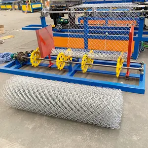 Máquina de valla de unión de bisagra de diamante y pastizales en una plataforma de servicio de exportación digital global Máquinas de fabricación de malla de alambre