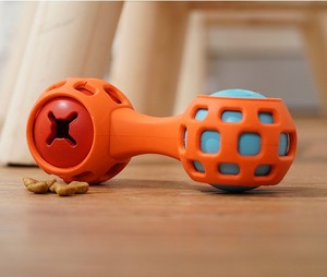 Juguete para perros de goma Natural con diseño de mancuernas, juguetes de combinación multifuncionales de doble uso para mascotas, alimentador de comida para perros, juguetes para perros chirriantes - Product Image 4