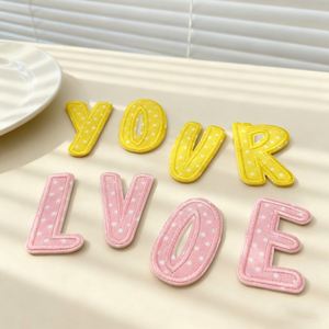 สติกเกอร์ติดเอง ลายปักทวิลล์ ลายจุดหลากสี ตัวอักษรปัก สำหรับเสื้อผ้า เคสมือถือ กระเป๋าเรียน หมวก หนังสือ ของตกแต่ง - Product Image 3