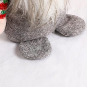 Pour <span class=keywords><strong>Amazon</strong></span> Rudolph Gnome Santa Claus Doll avec chapeau tricoté petit ornement de <span class=keywords><strong>Noël</strong></span> pour la décoration de bureau pour le bureau ou la maison - Product Image 4