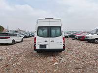 Minibus diesel J-A-C à empattement court de 3,6 mètres, véhicule compact pour passagers, navette flexible pour les trajets urbains
