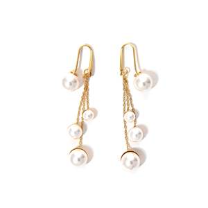 Pendientes de Moda con Cadena de Perlas y Baño de Oro PVD en Acero Inoxidable 316L, Joyería para Mujer - Product Image 1