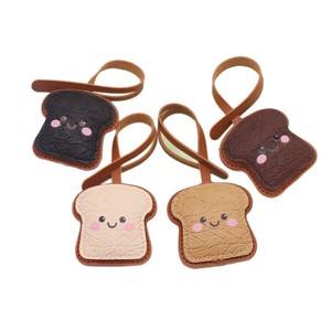 Colgante de Pan Tostado Moderno y Adorable para Fundas de Teléfono, Bolsos y Mochilas, Colgante de Cuero PU, Regalo Perfecto para Adolescentes y Adultos - Product Image 5