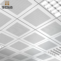 Venta al por mayor de aluminio personalizado de absorción de sonido Lay-In Clip-In 2x4 paneles de techo 4x8 azulejos de techo