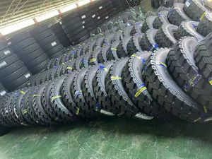 Pneumatici Radiali da Corsa 325/70R16 Nuovi per Salite in Pendenza con Garanzia di 3 Anni - Product Image 6