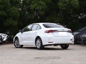 La <span class=keywords><strong>Toyota</strong></span> <span class=keywords><strong>Corolla</strong></span> 1.2T Elite Edition 2023 est une berline compacte. - Product Image 5