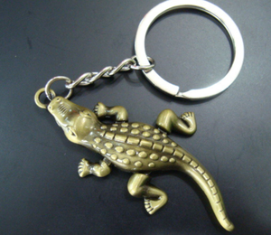 Cocodrilo llavero de Metal de 3D <span class=keywords><strong>Caimán</strong></span> llavero coche de dibujos animados colgante encanto - Product Image 2