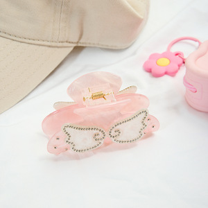 Pink Acetate Shark <b>Clip</b> With Wing Design For Women Daily Use - Product Image 4