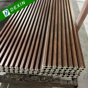 Harga pabrik Multi warna PVC menghadapi kayu plastik komposit 3D Panel dinding untuk dekorasi