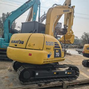 Excavatrice Komatsu PC70-8 de 7 tonnes, peu utilisée, fiable pour la construction et l'aménagement paysager, équipement Komatsu d'occasion - Product Image 2