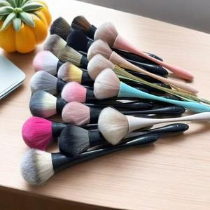 YRX Juego de Brochas de Maquillaje Personalizables de Marca Privada, Brocha Individual para Polvo, Mangos de Plástico, Pelo Sintético Suave para Rostro de Mujer - Product Image 5