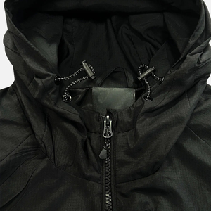 Jaket Windbreaker Pria Anti Air Ringan Premium dengan Logo Custom Print, Model Veste Coupe Vent untuk Lari - Product Image 4