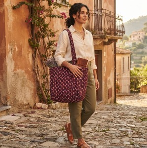 Handmade Quilted Floral Pattern Hand-painted Tote <b>Bag</b> Shoulder Handbag Contrast <b>Piping</b> Open Top Daily Travel All Seasons Women's - Product Image 4