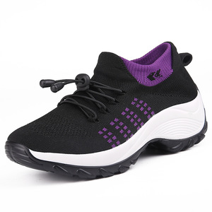 Nouvelles Baskets Tendances pour Femmes Grandes Tailles, Printemps-Été, Chaussures de Sport Respirantes à Tige en Maille Tricotée, Chaussettes Confortables - Product Image 2