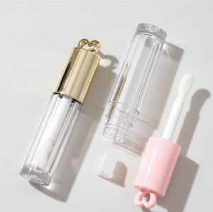 Tubos de Brillo Labial de Plástico Transparente con Logotipo Personalizado, Lindos y con Tapa de Rosca para Empacar Bálsamo Labial, 4.5ml - Product Image 4